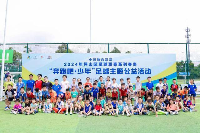 快船媒体日观察 英格拉姆与加兰定妆照瞬间掠影